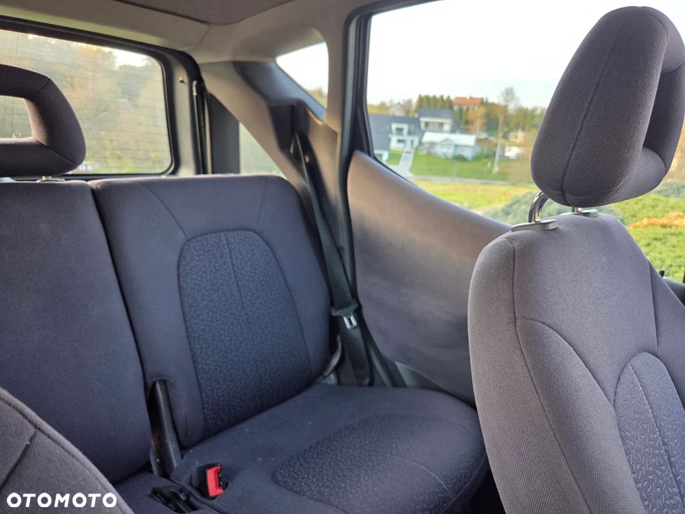 Mercedes-Benz Klasa A 160 Avantgarde - 6