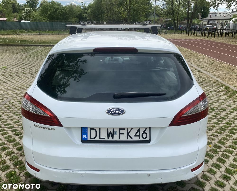 Ford Mondeo 1.6 Ambiente - 8