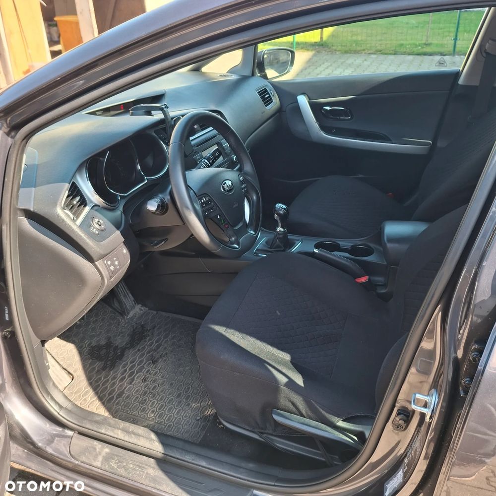 Kia Ceed 1.4 Vision - 10