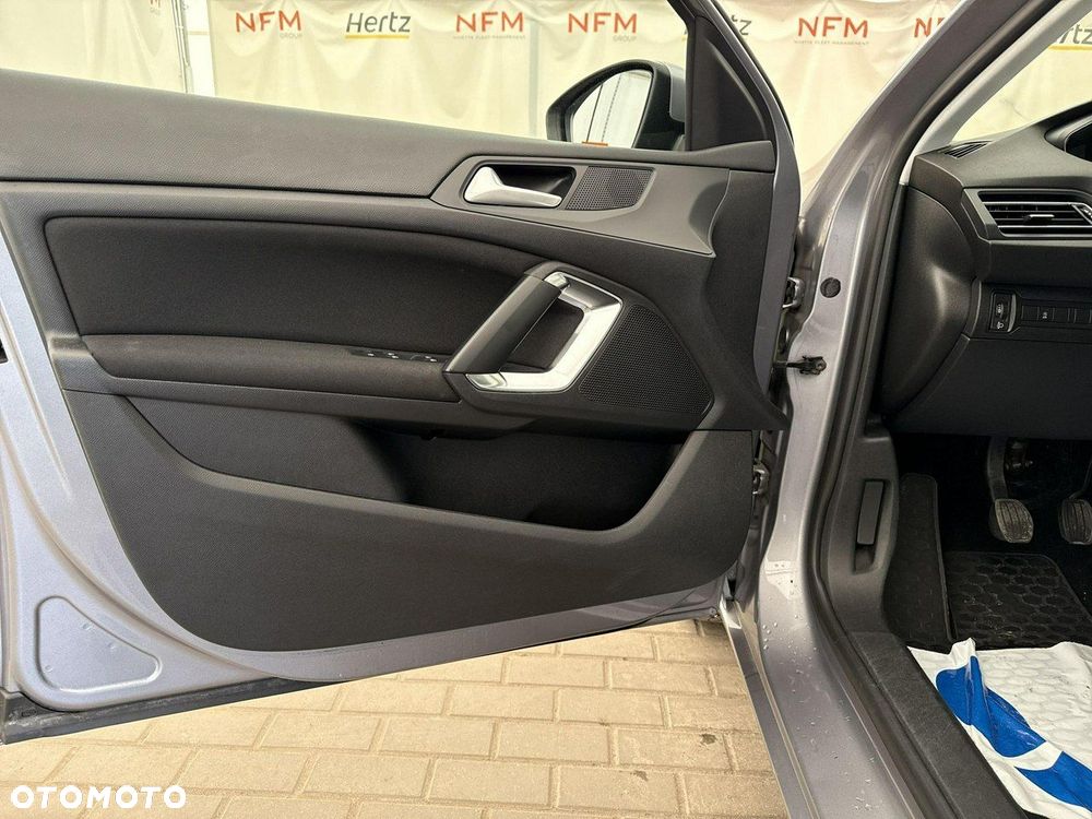 Peugeot 308 - 11