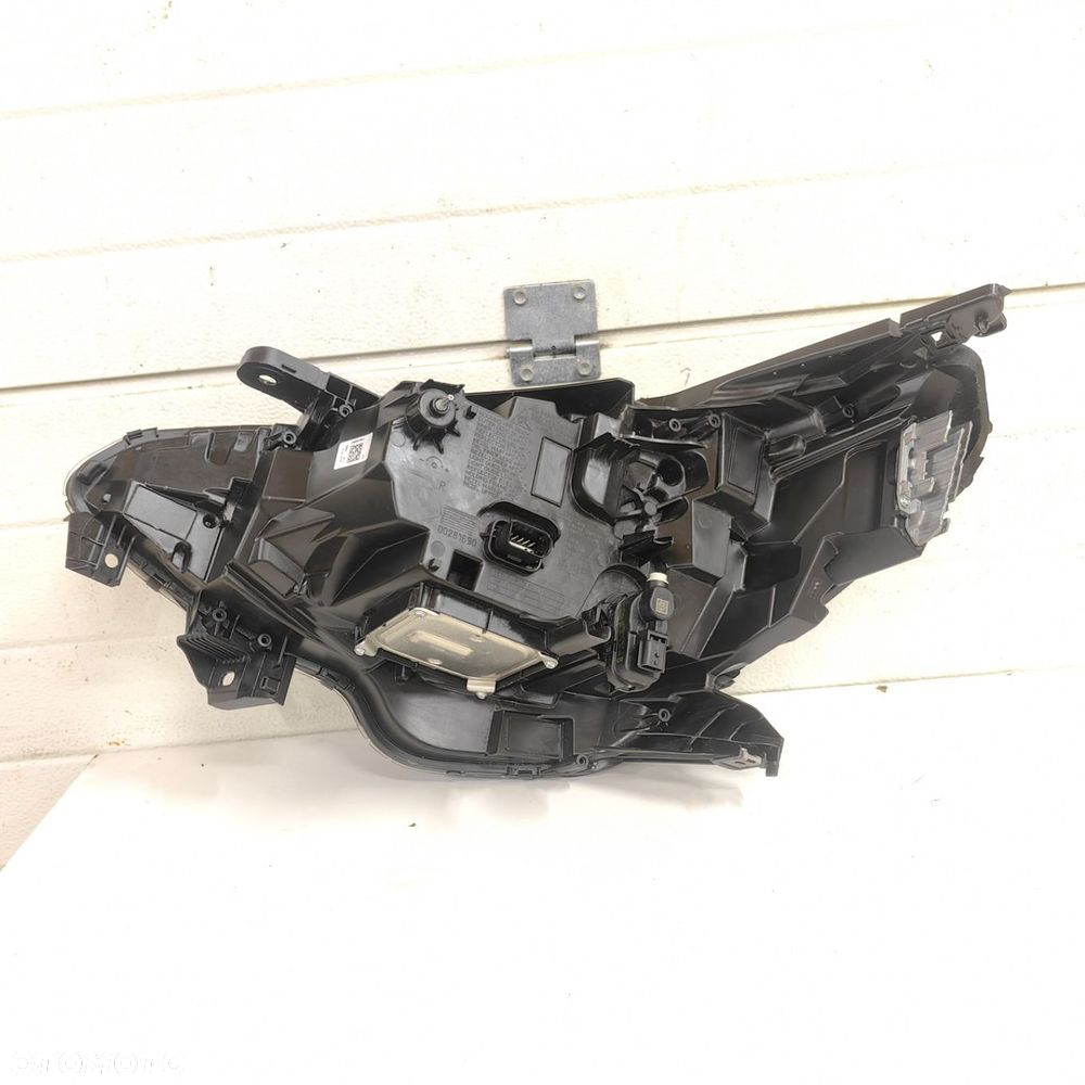 LAMPA PRAWA PRZÓD PRZEDNIA RENAULT CLIO V PURE VISION 260102407R FULL LED - 9