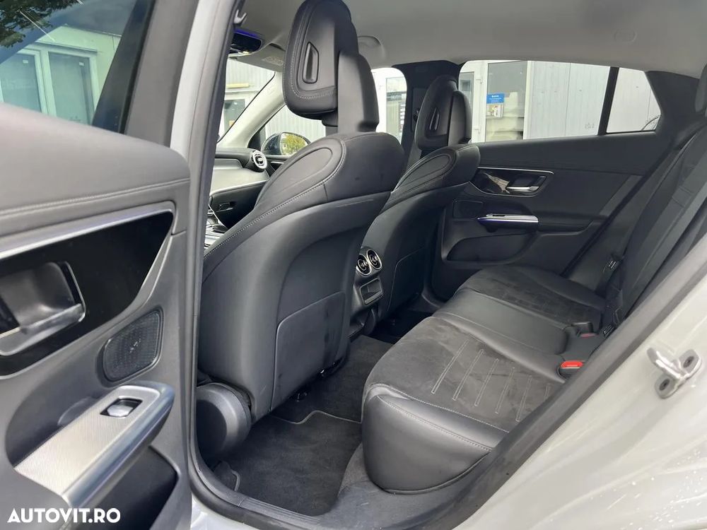 Mercedes-Benz GLC 300 e 4Matic 9G-TRONIC Edition AMG Line - 13