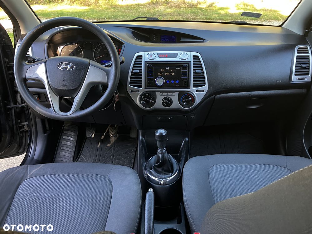 Hyundai i20 1.2 Comfort EU5 - 13