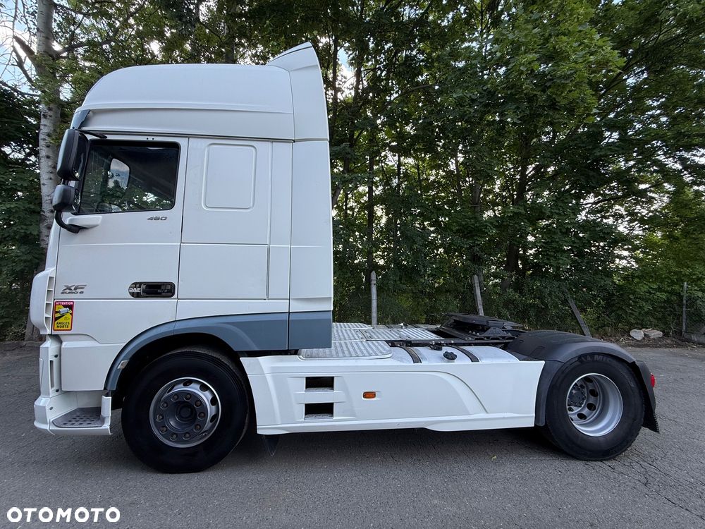 DAF XF 106 460 FT* SUPER SPACE CAB* PRZEDLIFT* RETARDER* 2 BAKI*  LODOWKA* 2 ŁÓŻKA* z Francji - 4