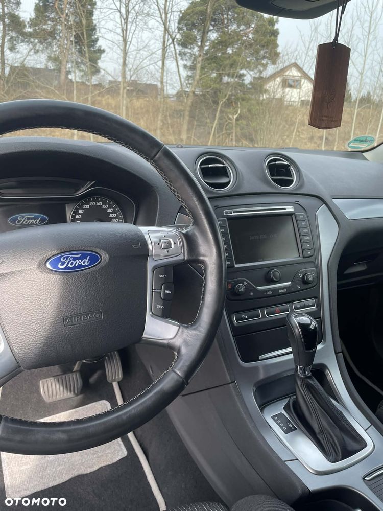 Ford Mondeo 2.0 TDCi Business Edition - 16
