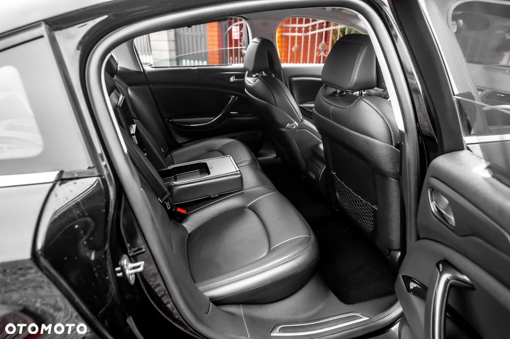 Citroën C5 3.0 HDi V6 Exclusive Equilibre Navi - 19