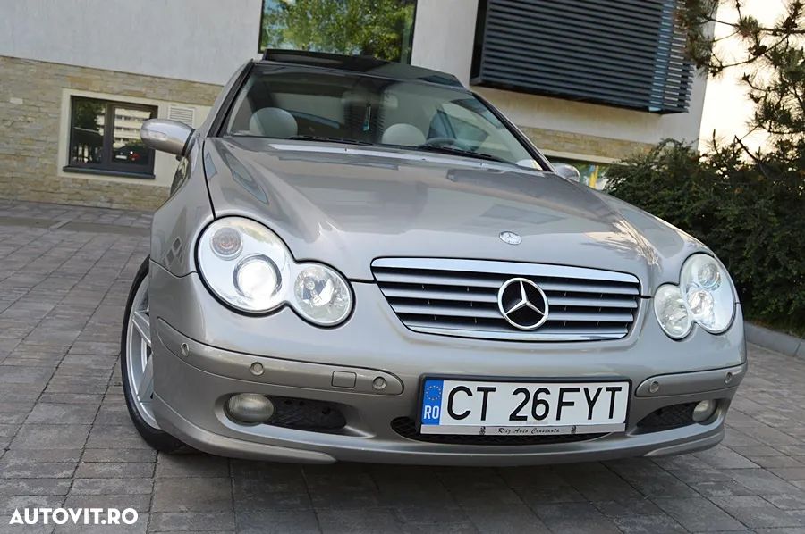 Mercedes-Benz C 220 CDI Sportcoupe - 3