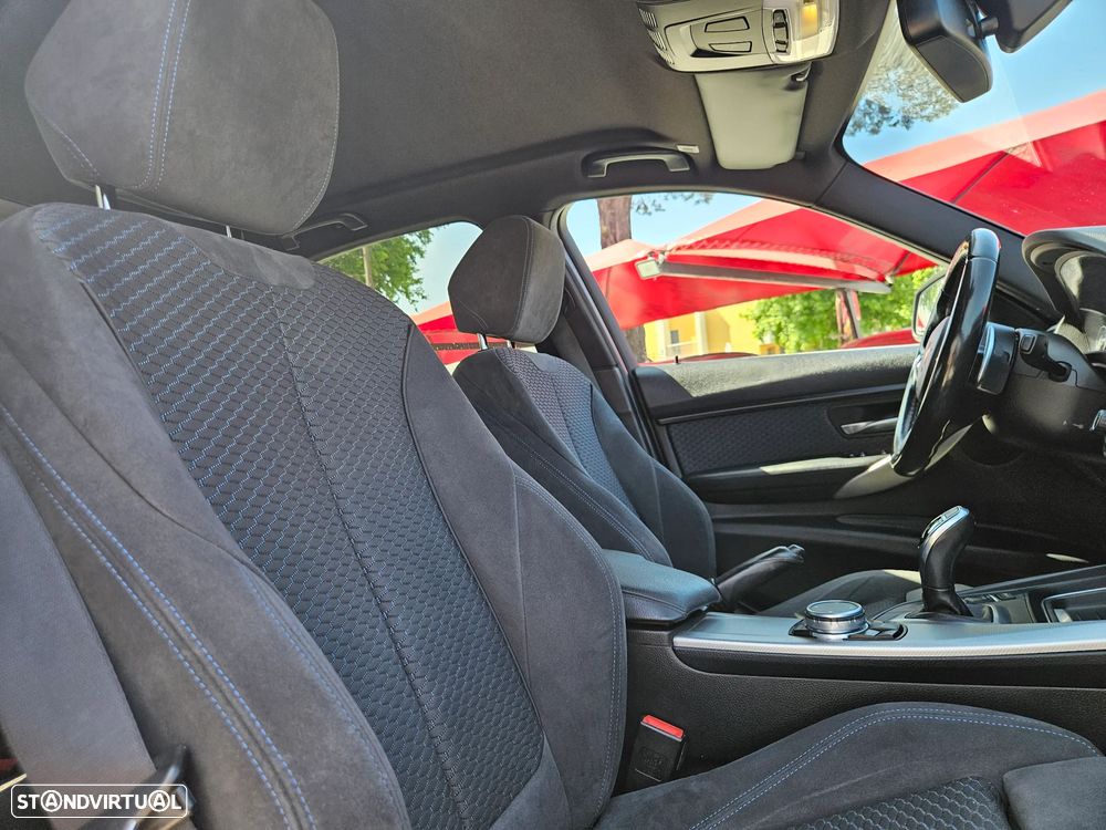 BMW 320 d Auto Pack M - 27