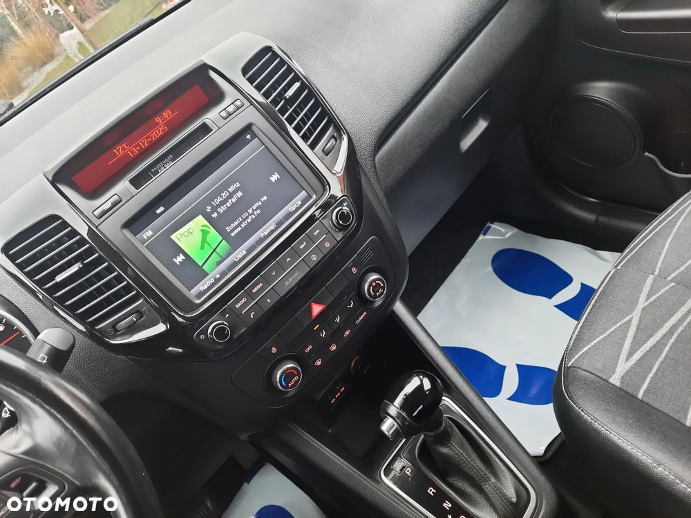 Kia Venga 1.6 CVVT Automatik Platinum Edition - 17