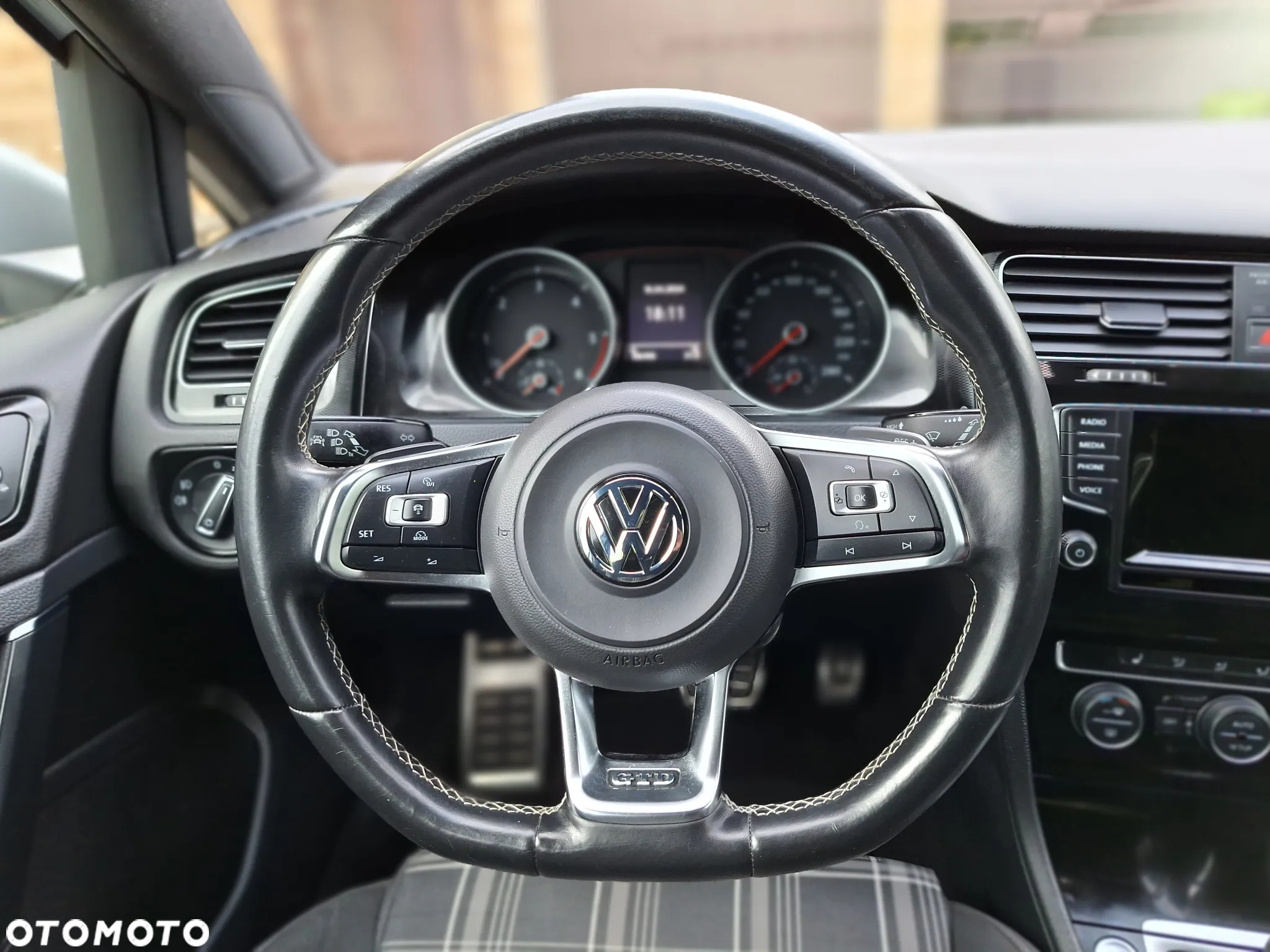 Volkswagen Golf GTD 2.0 TDI SCR DSG - 15