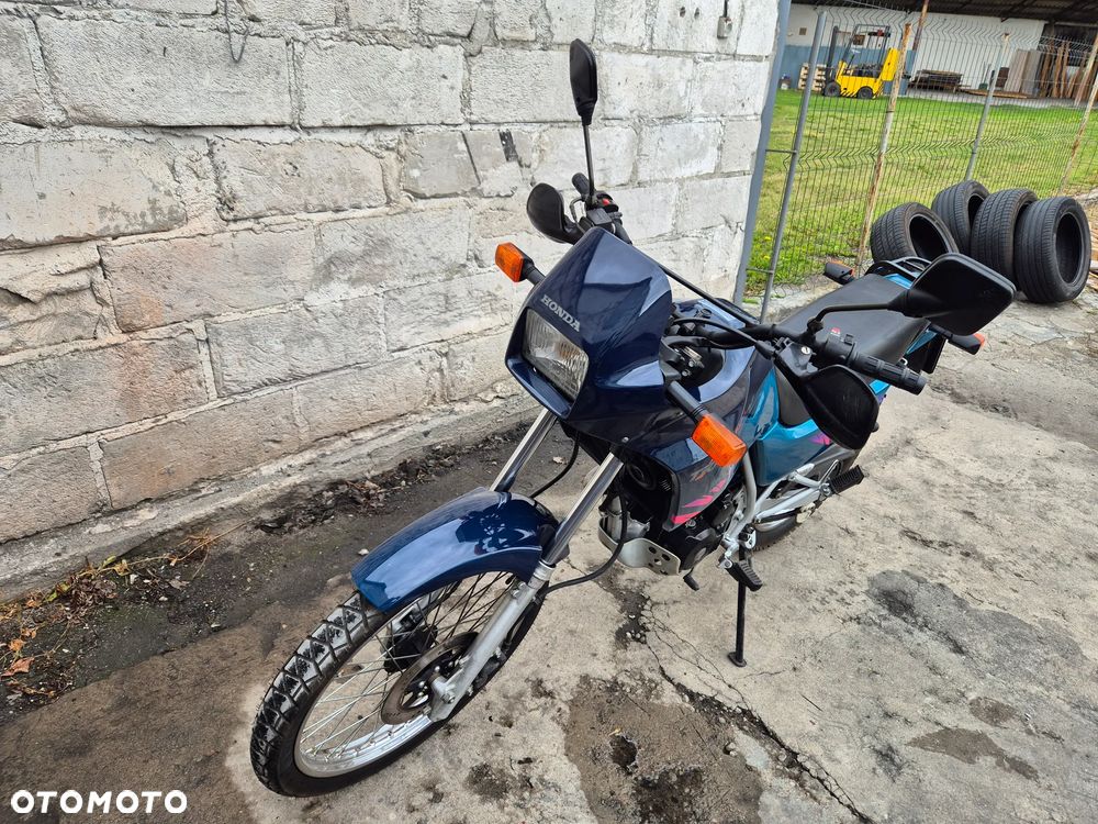 Honda NX - 15