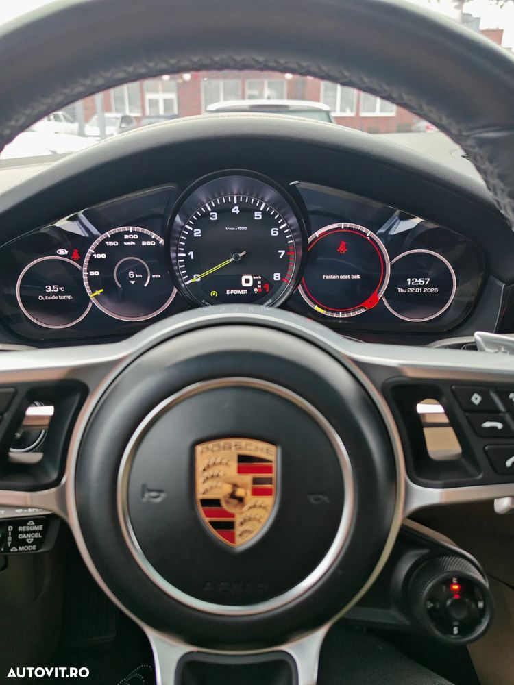 Porsche Cayenne E-Hybrid Tiptronic S - 37