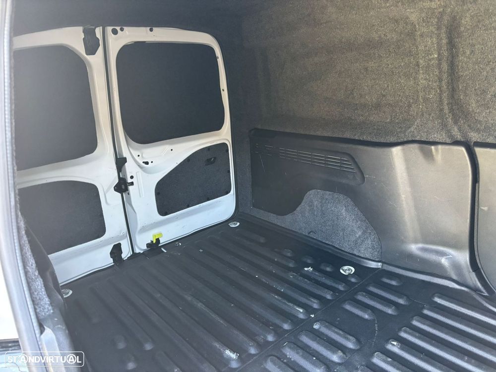 Opel Combo 1.5 102cv 3 LUG - AC - IVA DEDUTÍVEL - 9