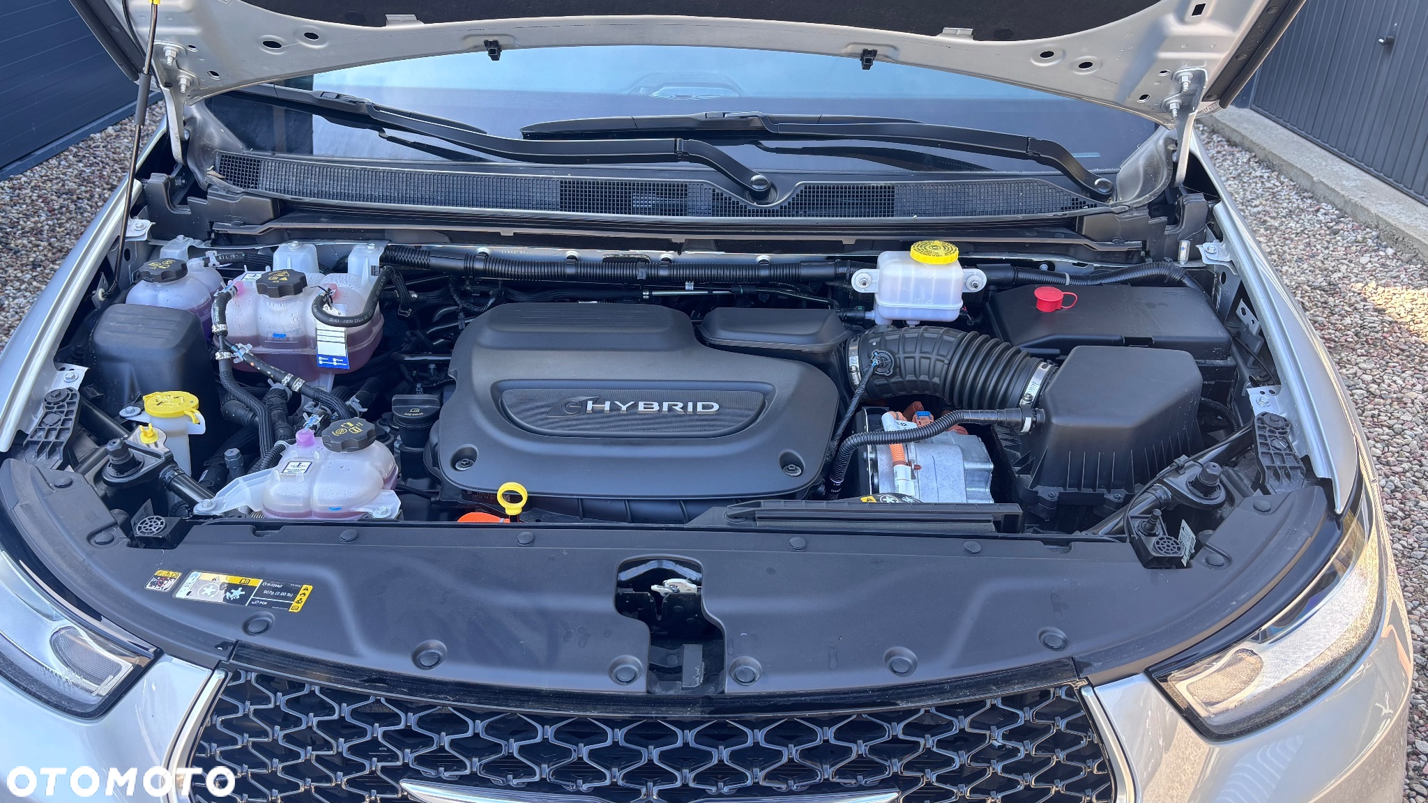 Chrysler Pacifica - 13