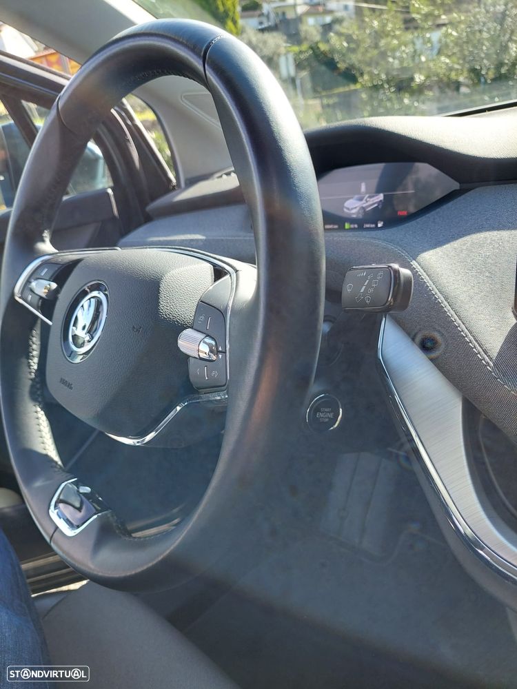 Skoda Enyaq iV 60 - 2