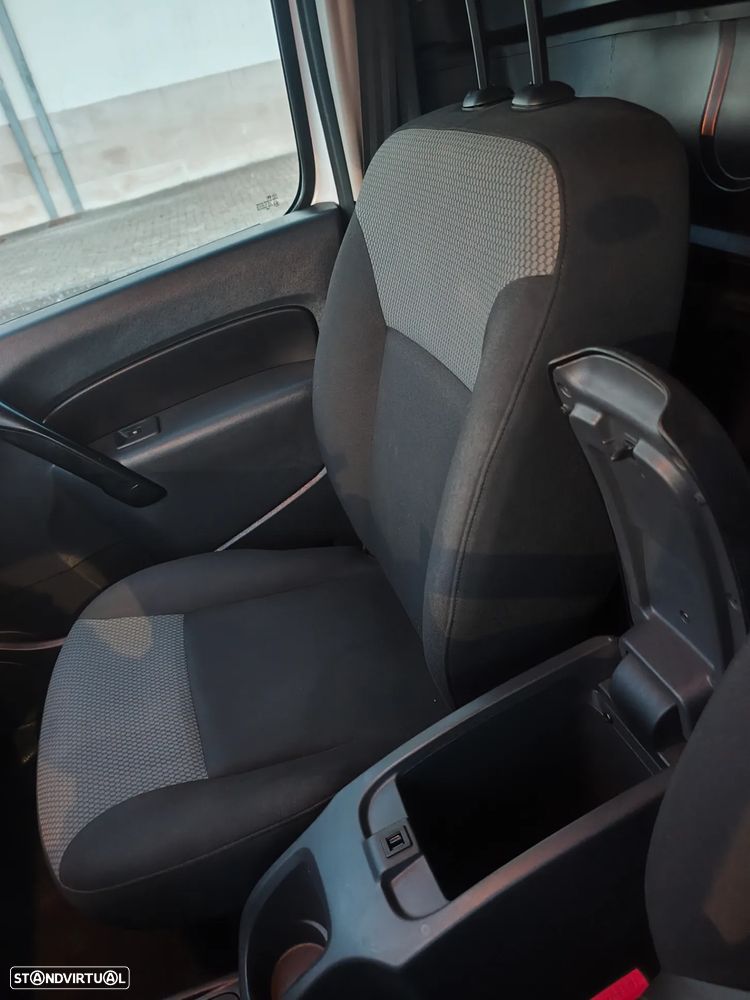 Renault Kangoo 1.5 dCi Confort S/S - 31