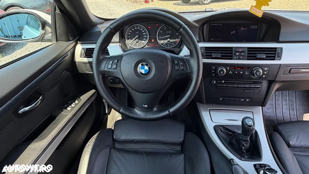 BMW Seria 3 320i M Sport Edition - 5