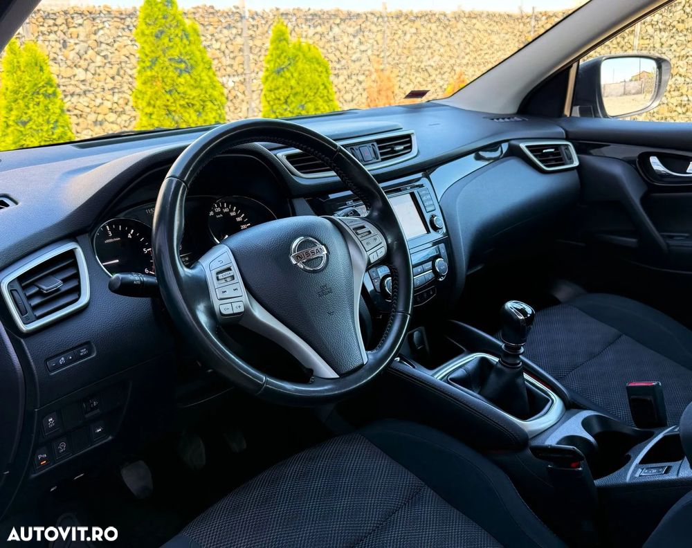 Nissan Qashqai 1.5 DCI N-Connecta - 7