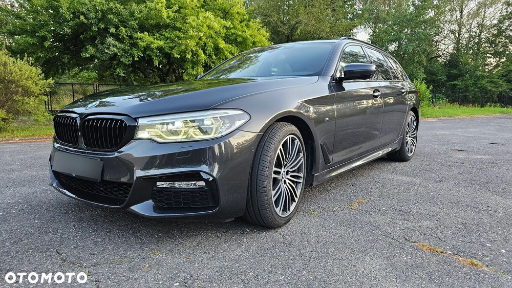 BMW Seria 5 520d xDrive - 2