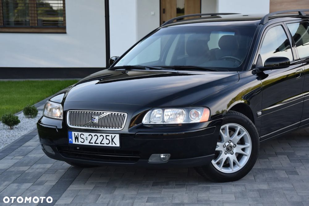 Volvo V70 2.4 Kinetic - 12