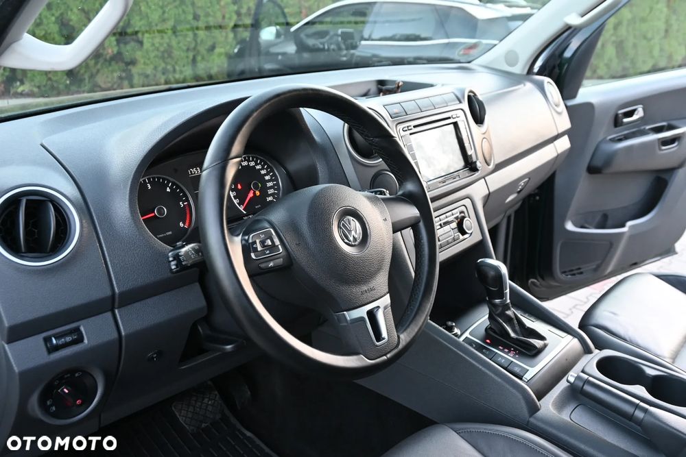 Volkswagen Amarok 2.0 BiTDI Autm Highline - 34