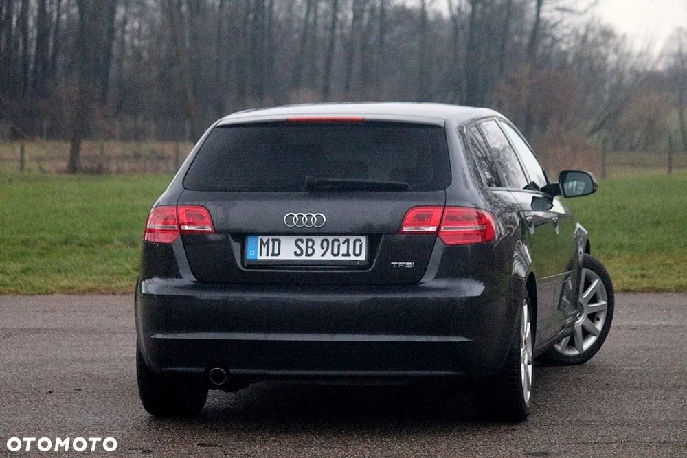 Audi A3 Sportback 1.2 TFSI Attraction - 20