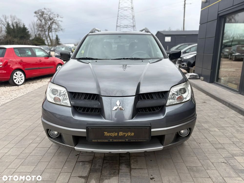 Mitsubishi Outlander 2.0 Comfort - 2