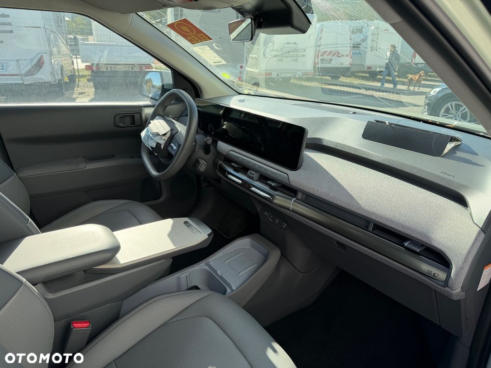 Kia EV3 - 8