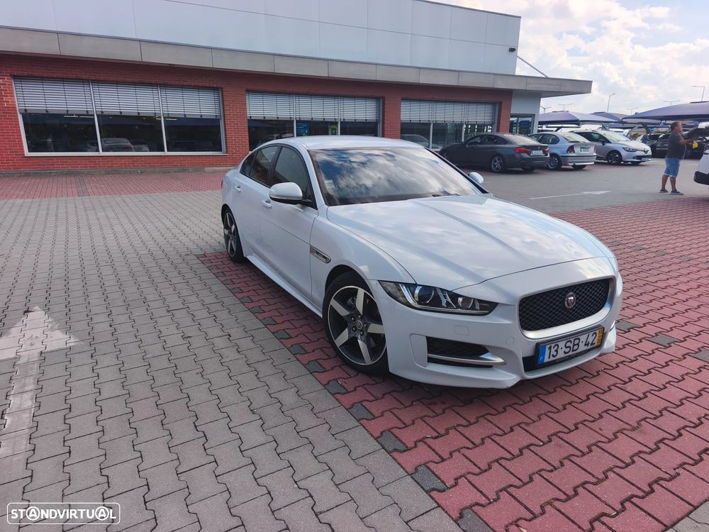 Jaguar XE 2.0 D R-Sport Aut. - 5