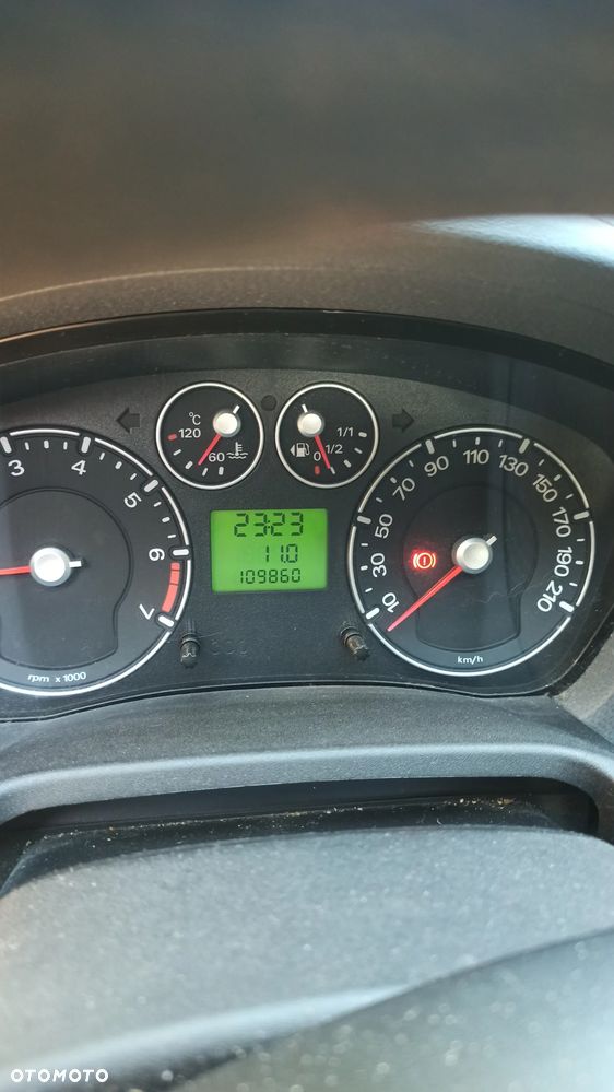 Ford Fiesta 1.3 Ambiente - 7