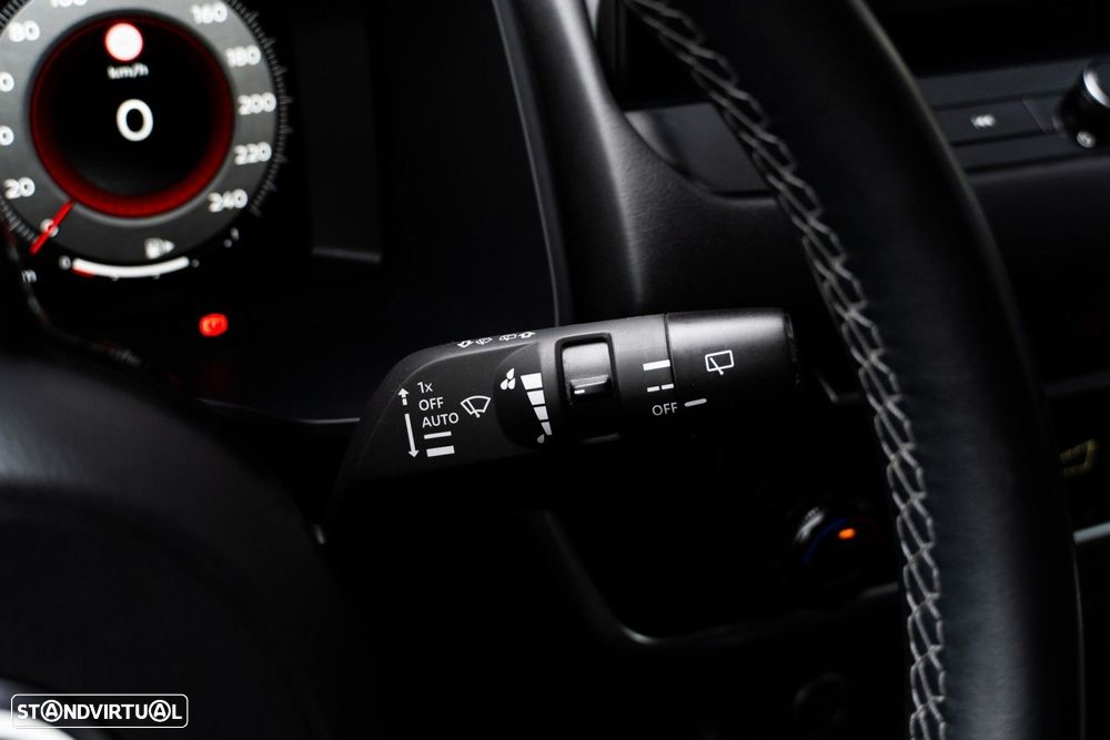 Nissan Qashqai 1.3 DIG-T N-Connecta LED - 16