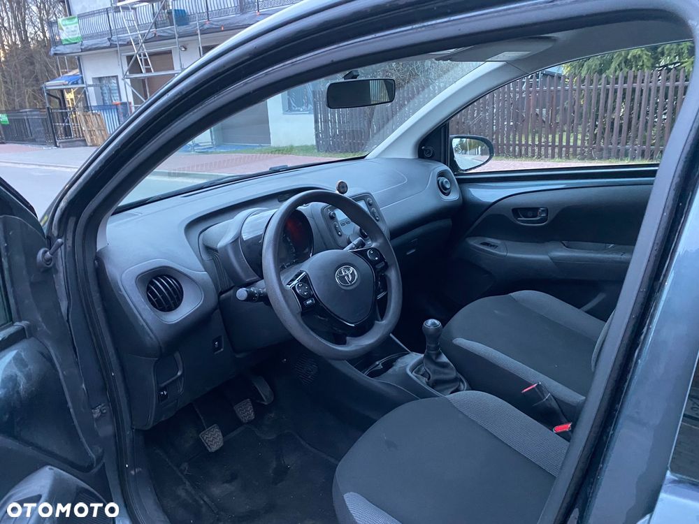Toyota Aygo x-style - 8