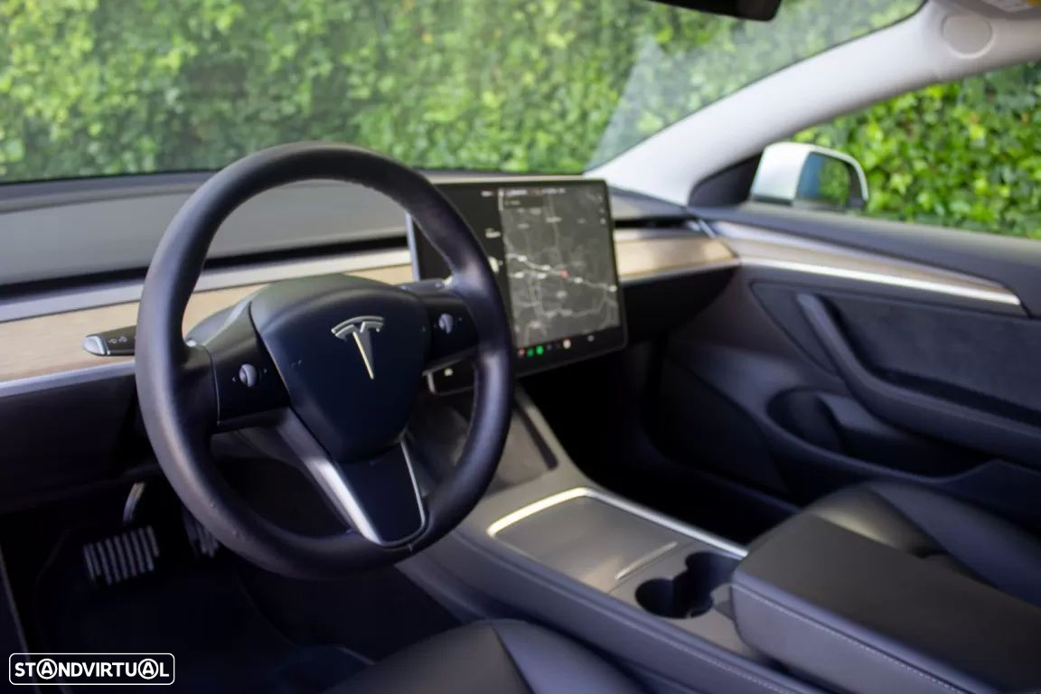 Tesla Model 3 Standard Range Plus RWD - 11