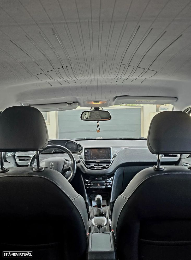 Peugeot 2008 1.6 BlueHDi Allure - 7