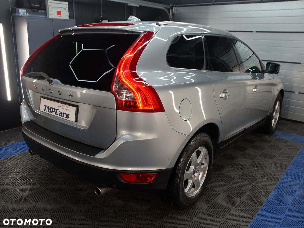 Volvo XC 60 - 32