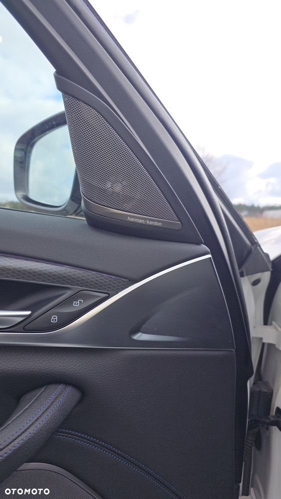 BMW Seria 5 520d xDrive mHEV M Sport sport - 31