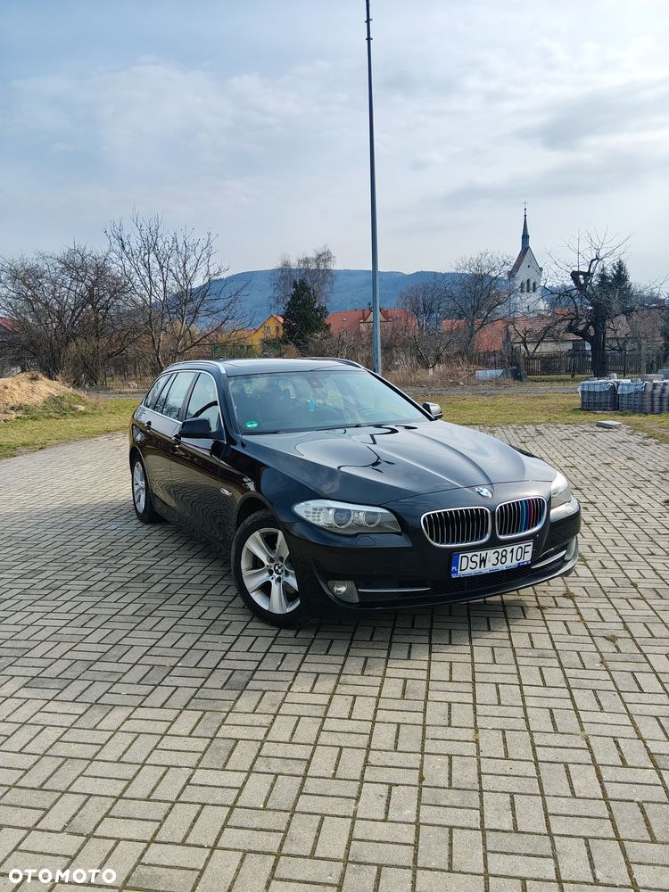 BMW Seria 5 520d Luxury Line - 4