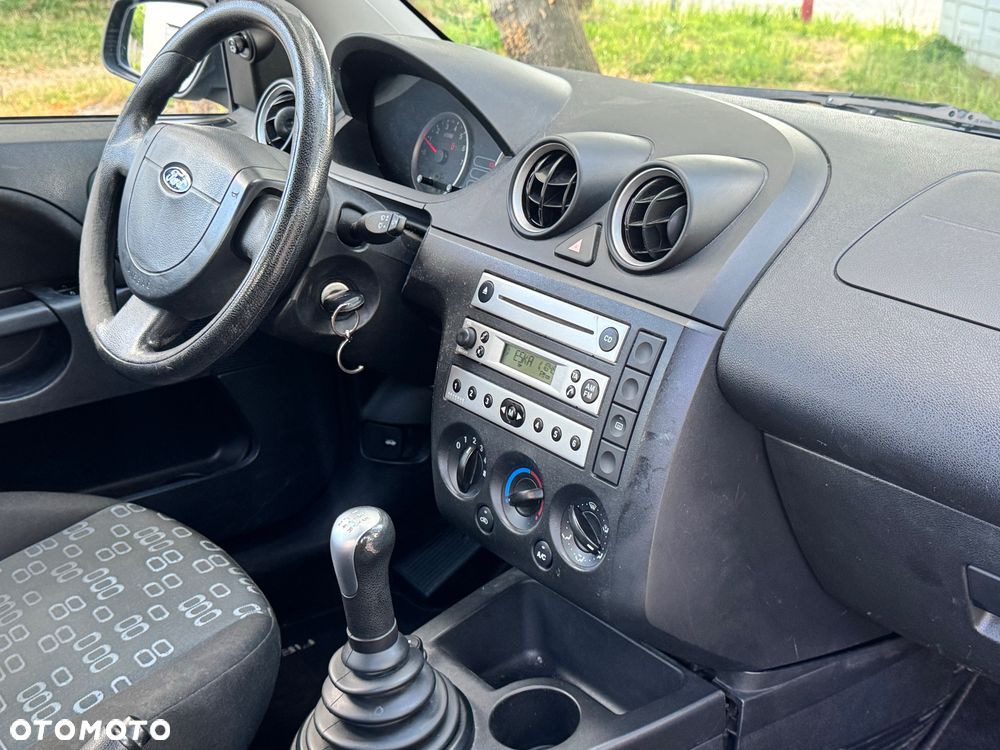 Ford Fiesta 1.25 Gold X - 21