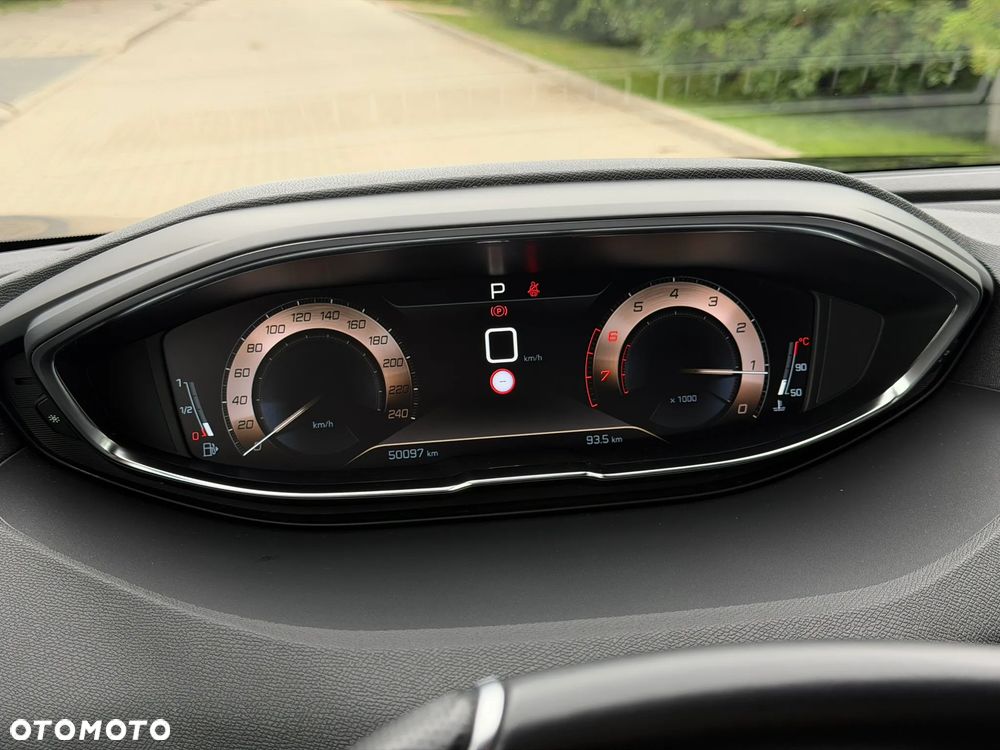 Peugeot 3008 1.2 PureTech GT Pack S&S EAT8 - 16
