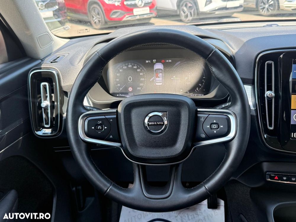 Volvo XC 40 - 7