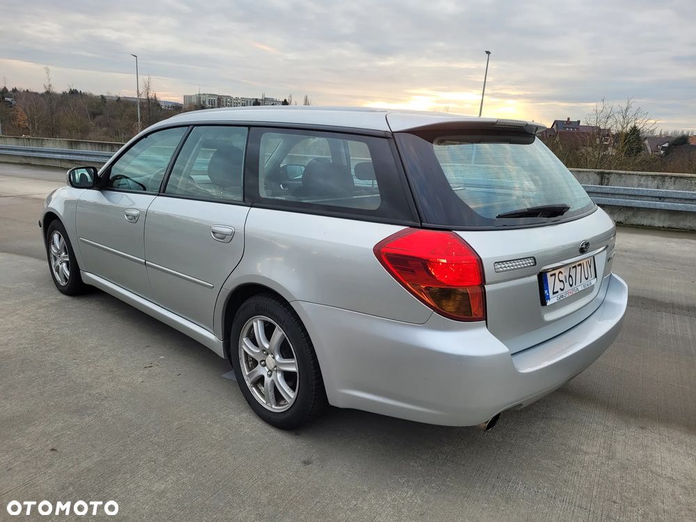 Subaru Legacy 2.5i Comfort AT - 20