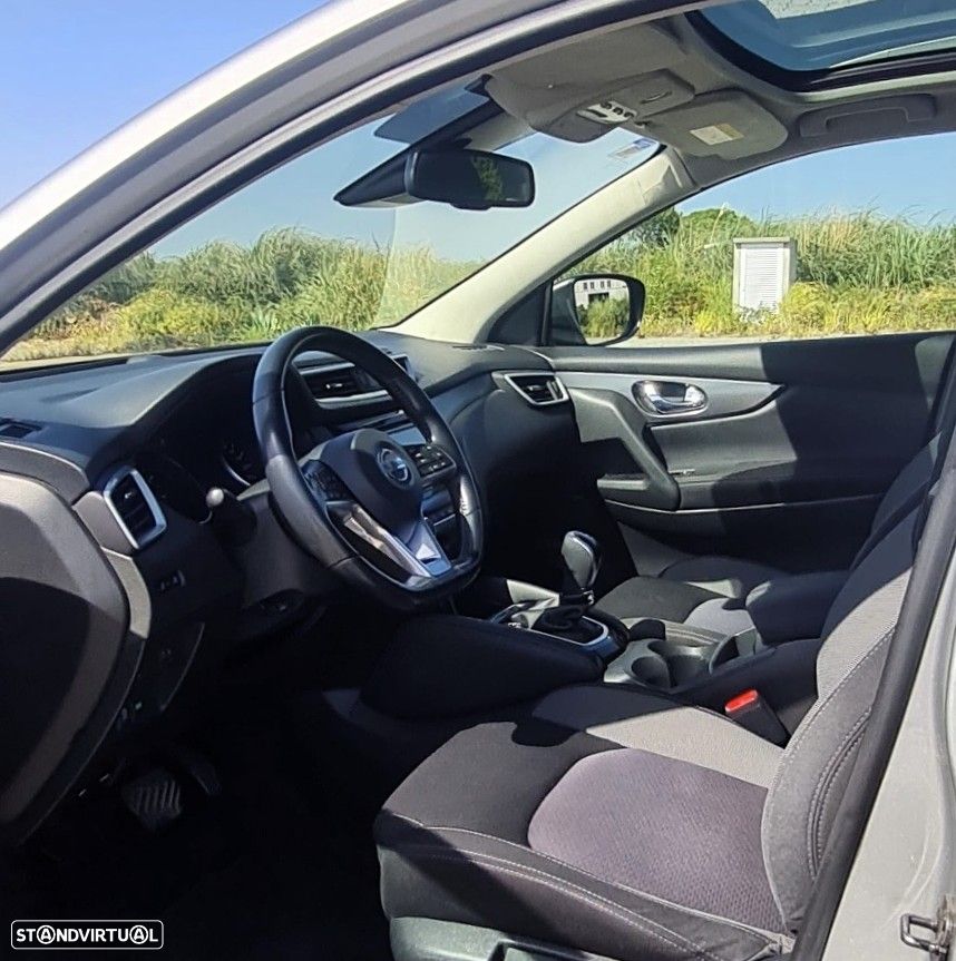 Nissan Qashqai 1.2 DIG-T N-Connecta 18 Xtronic - 9