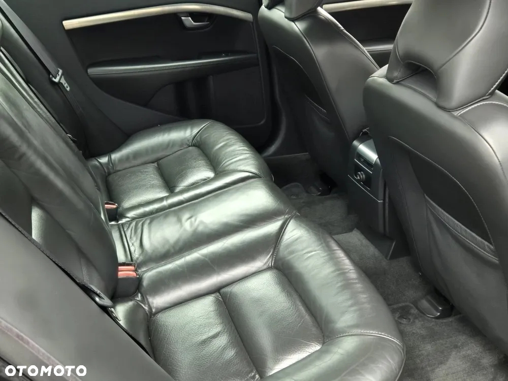 Volvo S80 - 17
