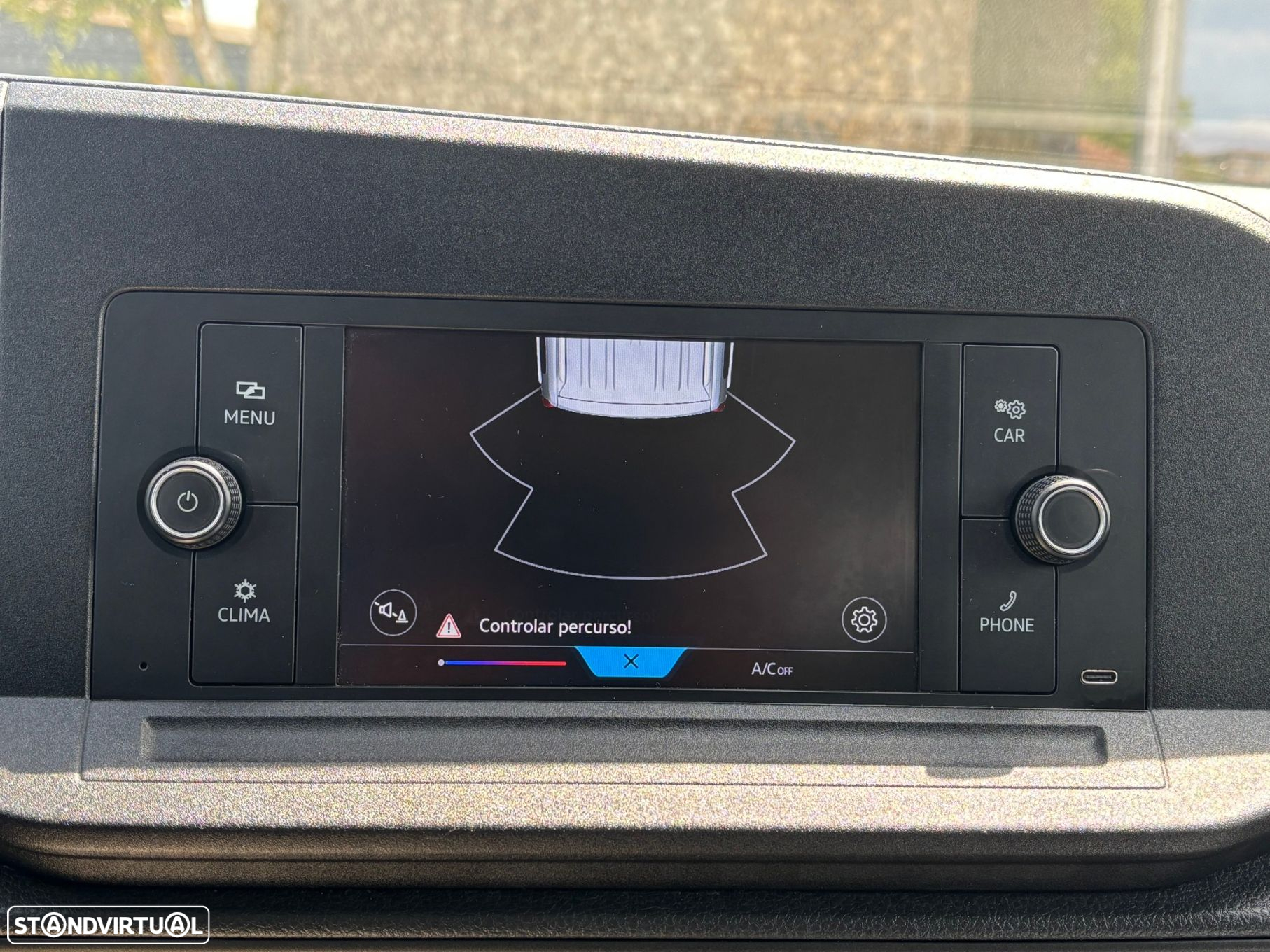 VW Caddy Maxi 2.0 TDI - 9