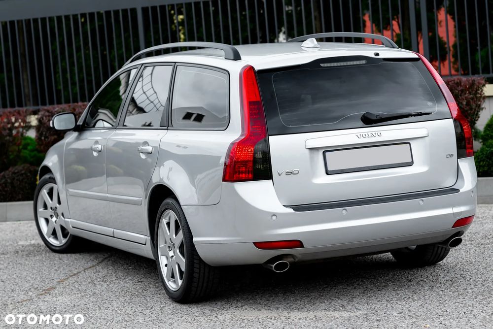 Volvo V50 D5 DPF Momentum - 8