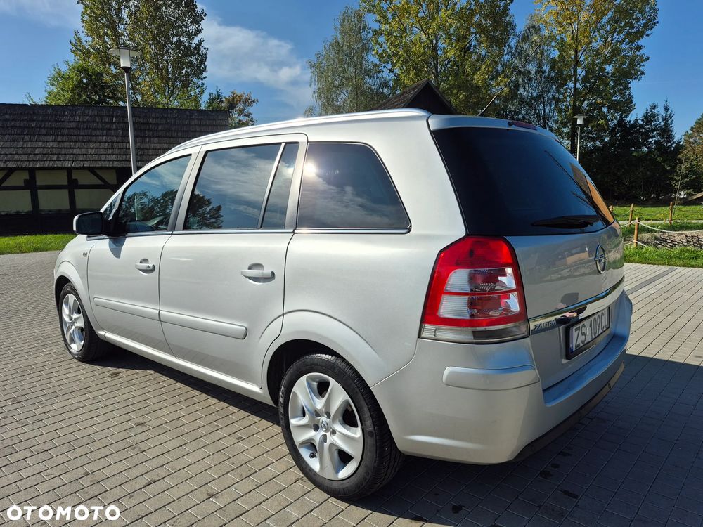 Opel Zafira 1.8 Active - 3