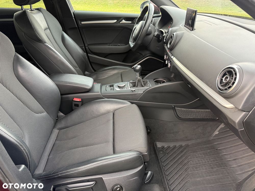 Audi A3 Sportback 1.8 TFSI S line Sportpaket - 30