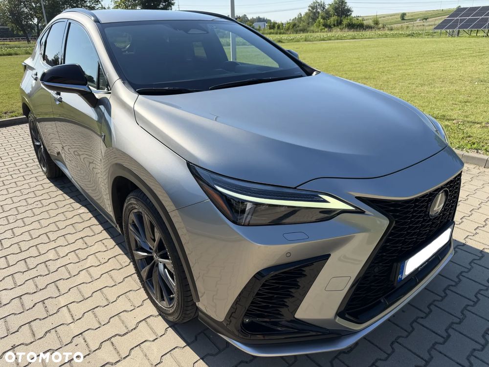 Lexus NX 450h+ F Sport AWD - 12