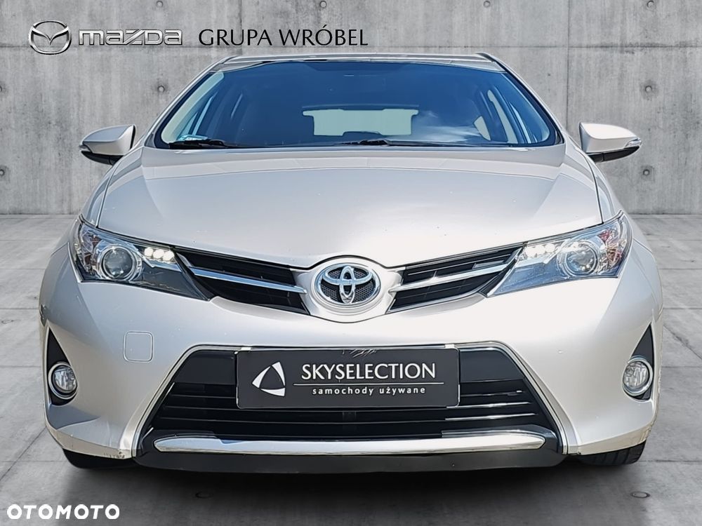 Toyota Auris 1.4 D-4D Premium - 2