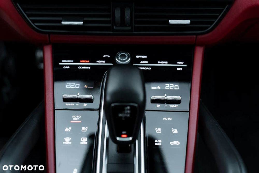 Porsche Cayenne S - 20